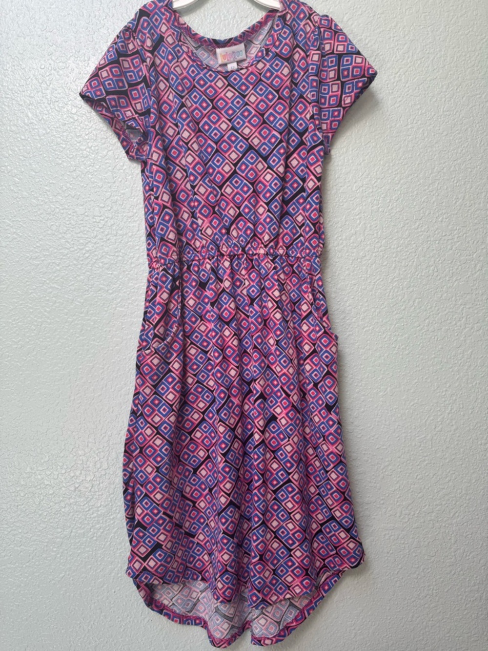 GUC LuLaRoe Kids sz 10-12 Pink and blue tshirt Midi Dress w/pockets